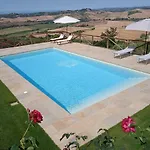 La Casa Di La Pieve 2 * Chianni