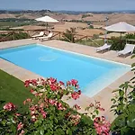 La Casa Di La Pieve 2 *