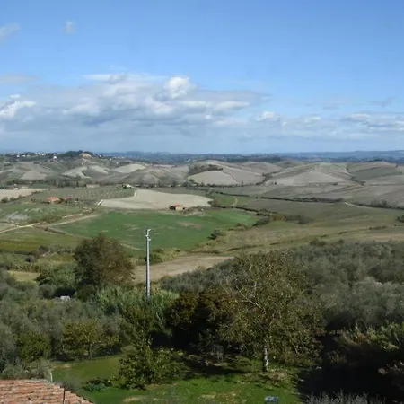 Tatil Evi La Casa Di La Pieve 2 *